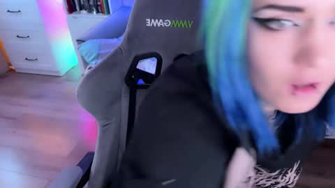 Snapshot of ripper_66 chatting on 09.29.25   DianaBrite            fansl y online show from 09.29.25