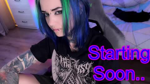 Snapshot of ripper_66 chatting on 10.02.25   DianaBrite            fansl y online show from 10.02.25