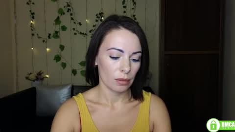 Snapshot of rita_lovyl chatting on 10.29.25 Rita online show from 10.29.25