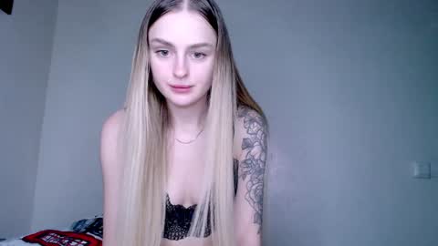Snapshot of rita_orra chatting on 01.20.25 Rita online show from 01.20.25