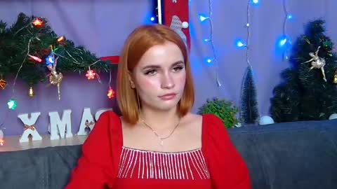 Snapshot of ritakiskis chatting on 12.30.24 ritakiskis online show from 12.30.24