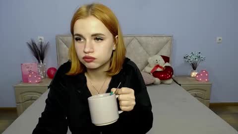 Snapshot of ritakiskis chatting on 01.23.25 ritakiskis online show from 01.23.25