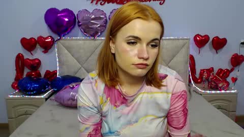 Snapshot of ritakiskis chatting on 02.20.25 ritakiskis online show from 02.20.25
