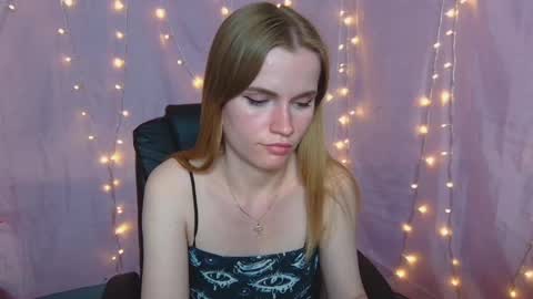 Snapshot of ritakiskis chatting on 05.12.26 ritakiskis online show from 05.12.26