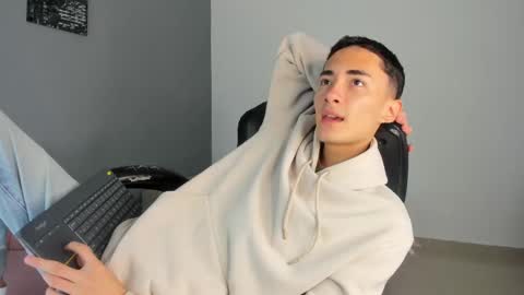 Ritchie Alameda online show from 10.03.25