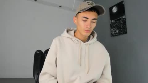 Ritchie Alameda online show from 10.21.25