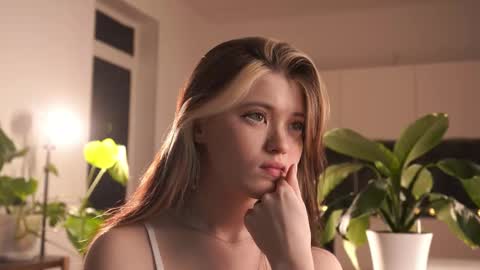 Akemi online show from 03.05.26