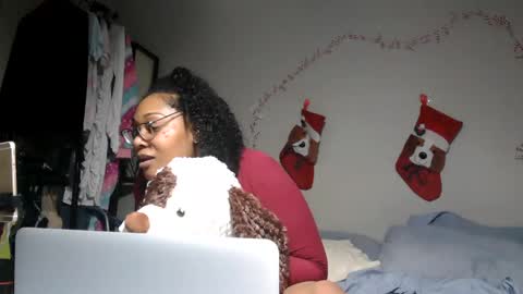 River Saint online show from 02.14.25