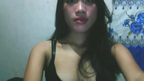 Snapshot of riyu77 chatting on 12.15.25 riyu77 online show from 12.15.25