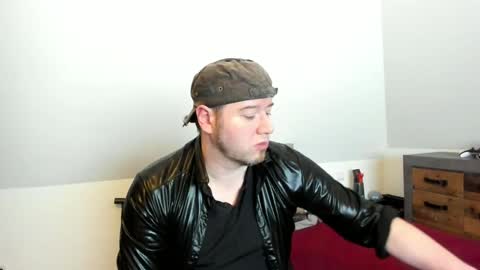 rlplover9 online show from 12.29.24