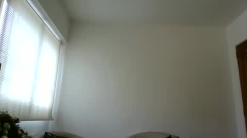 Snapshot of rnero67 chatting on 12.05.25 Rnero67 online show from 12.05.25