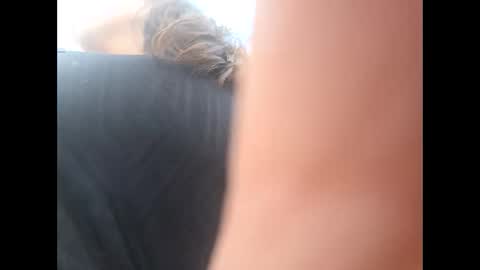 Snapshot of rnrbeauty99 chatting on 09.27.25 rnrbeauty99 online show from 09.27.25