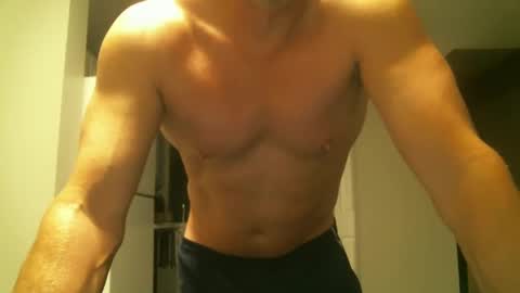 Snapshot of roadhouse122 chatting on 02.24.25 roadhouse122 online show from 02.24.25