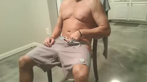 Snapshot of roadhouse122 chatting on 10.24.25 roadhouse122 online show from 10.24.25