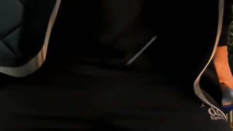 Roan Birkin online show from 03.30.26