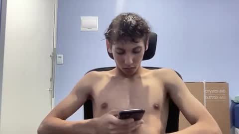 roandry909974 online show from 12.11.24