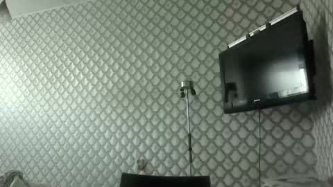 rob18997 online show from 02.13.26