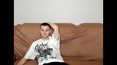 robert10211 online show from 10.31.25