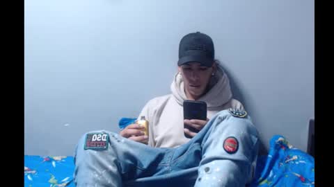 robert_kingg online show from 12.03.25