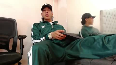 robert_kingg online show from 06.05.26