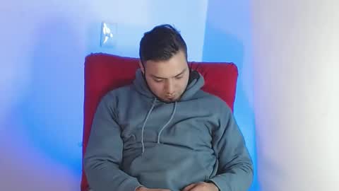 Stiven - online show from 12.13.24
