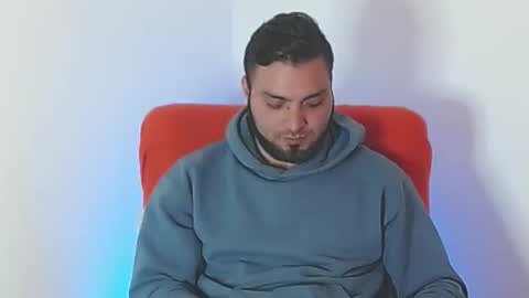 Stiven - online show from 10.20.25