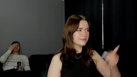 Snapshot of robert_lisa chatting on 12.11.24 Lisa and Robert i am online all days 900 am GMT3 online show from 12.11.24