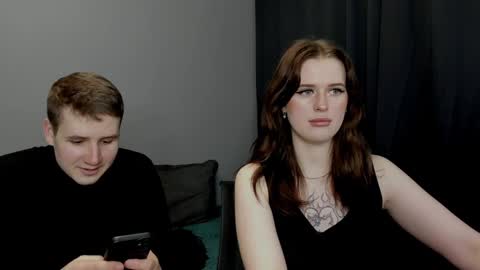 Snapshot of robert_lisa chatting on 12.30.24 Lisa and Robert i am online all days 900 am GMT3 online show from 12.30.24