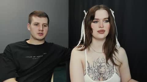 Snapshot of robert_lisa chatting on 02.15.25 Lisa and Robert i am online all days 900 am GMT3 online show from 02.15.25