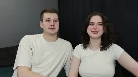 Snapshot of robert_lisa chatting on 02.22.25 Lisa and Robert i am online all days 900 am GMT3 online show from 02.22.25