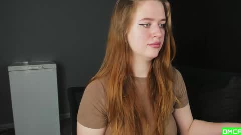 Lisa and Robert  i am online all days 900 am GMT3   online show from 12.21.25