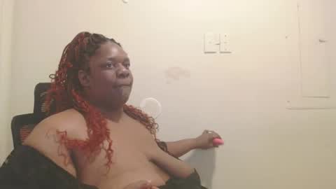 robertswhitney52 online show from 09.24.25