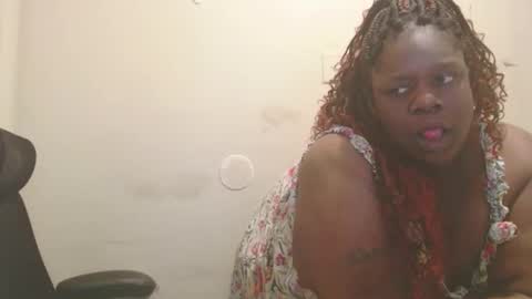 robertswhitney52 online show from 09.24.25