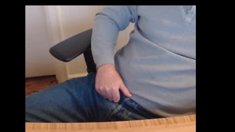 robidan6923 online show from 01.31.25