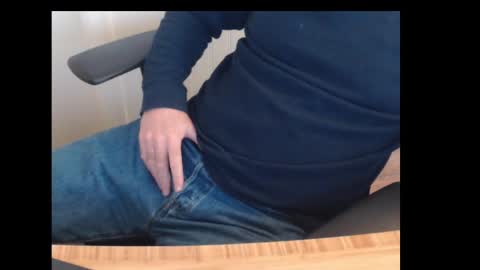 robidan6923 online show from 02.13.25