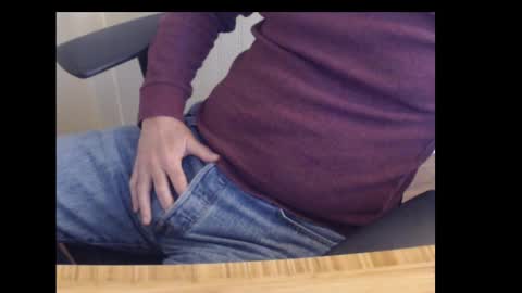 robidan6923 online show from 02.27.25