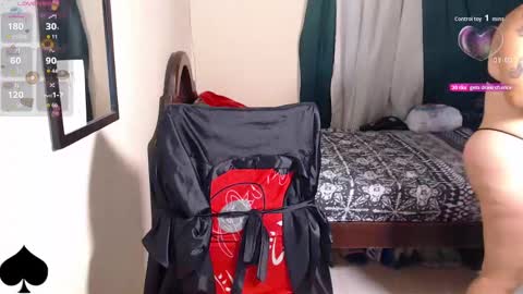 Snapshot of robin_h00t chatting on 09.25.25 Ivanna and Robin online show from 09.25.25