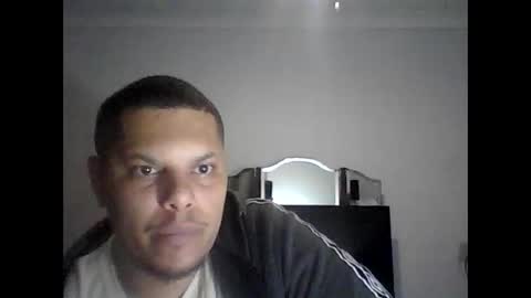 robinidessundercover34 online show from 11.09.25