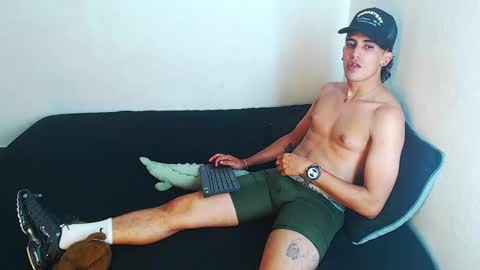 Robisson Zack online show from 11.25.25