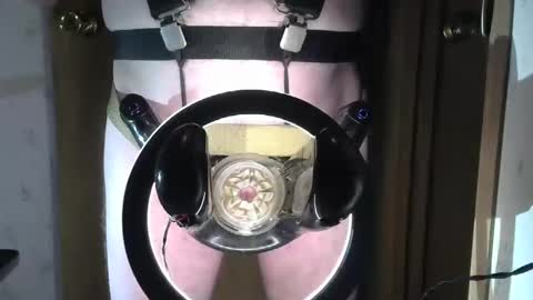 Snapshot of robodickmilker chatting on 01.27.25 Robodickmilker online show from 01.27.25