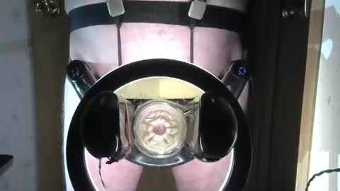 Snapshot of robodickmilker chatting on 02.04.25 Robodickmilker online show from 02.04.25