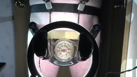 Snapshot of robodickmilker chatting on 02.19.25 Robodickmilker online show from 02.19.25