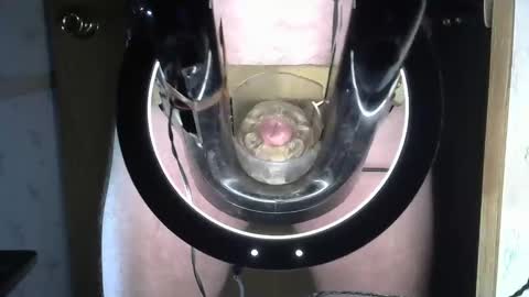 Snapshot of robodickmilker chatting on 02.26.25 Robodickmilker online show from 02.26.25