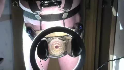 Snapshot of robodickmilker chatting on 11.12.25 Robodickmilker online show from 11.12.25