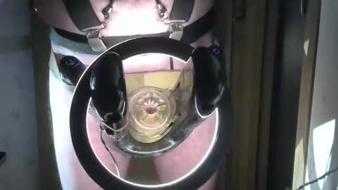 Robodickmilker online show from 04.11.26