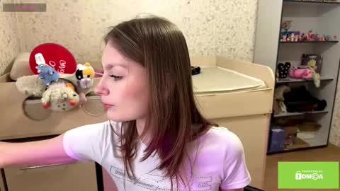 robynsentinella online show from 03.10.26