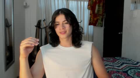 Snapshot of roca_inca chatting on 01.17.25 roca inca online show from 01.17.25