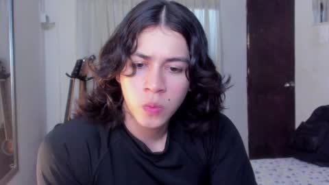 Snapshot of roca_inca chatting on 01.22.25 roca inca online show from 01.22.25