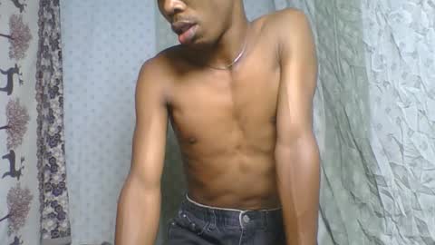 rocardo1510 online show from 10.12.25