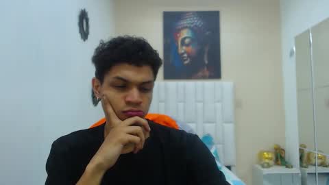 Snapshot of rocco_vidal1 chatting on 09.21.25 Roco Vidal online show from 09.21.25